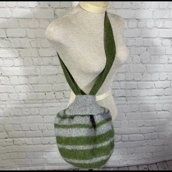 💚Boho Bucket Bag💚 - Picture 5 of 7